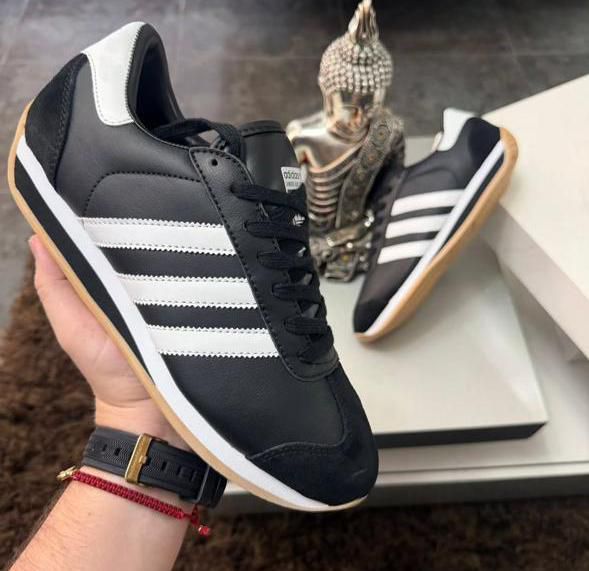 ADIDAS COUNTRY NEGRO