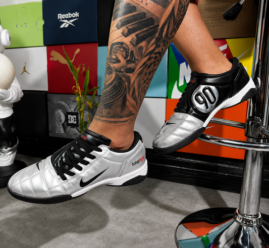 Total 90 Gris Negro ⚡